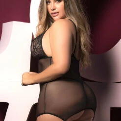 Mapalé Plus Size Open Cup Mesh Chemise