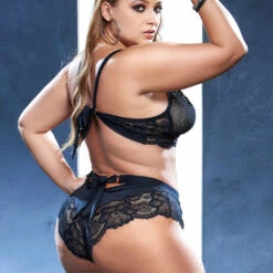 Mapalé Plus Size Net And Lace Cage Bra And Panty