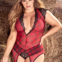 Mapalé Plus Size Cap Sleeve Plaid Garter Cami