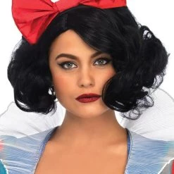 Leg Avenue Bob Wig With Curls