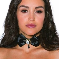 Shirley Of Hollywood Accessories Skull Cameo Choker