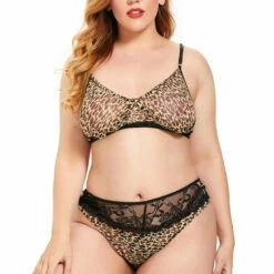 3WISHES Plus Size Fierce Feline Bra Set