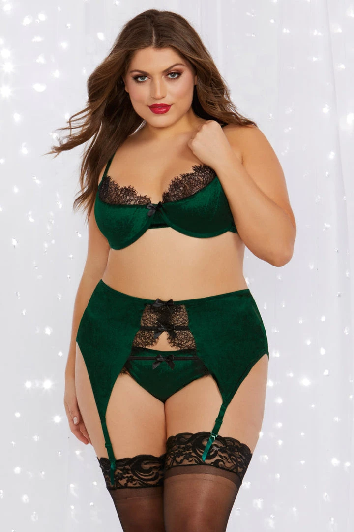 Dreamgirl Plus Size Emerald Velvet Bra Set Plus Size Lingerie 1 Dreamgirl Plus Size Emerald Velvet Bra Set Plus Size Lingerie